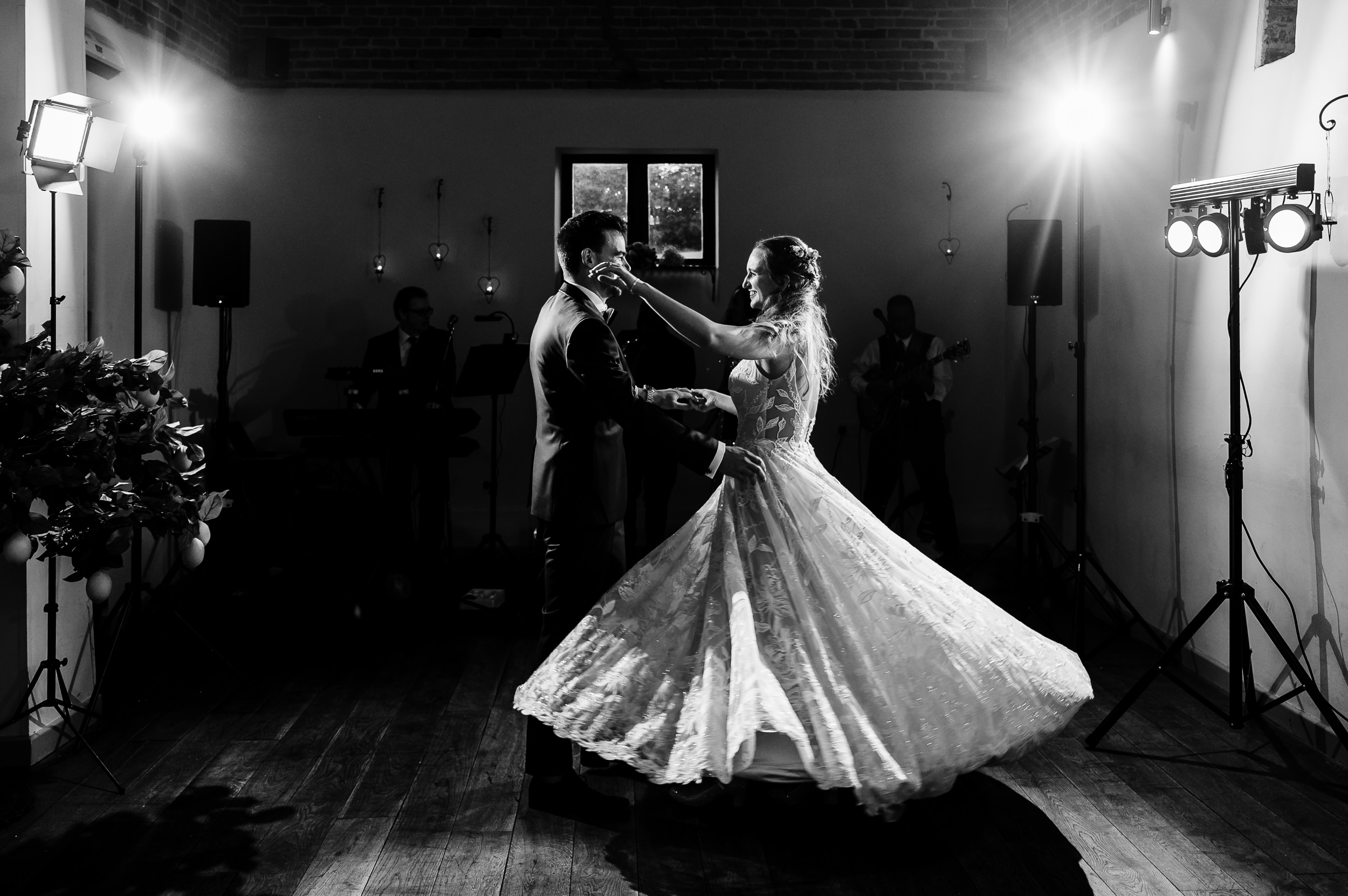 Bride and groom first dance at dodmoor house